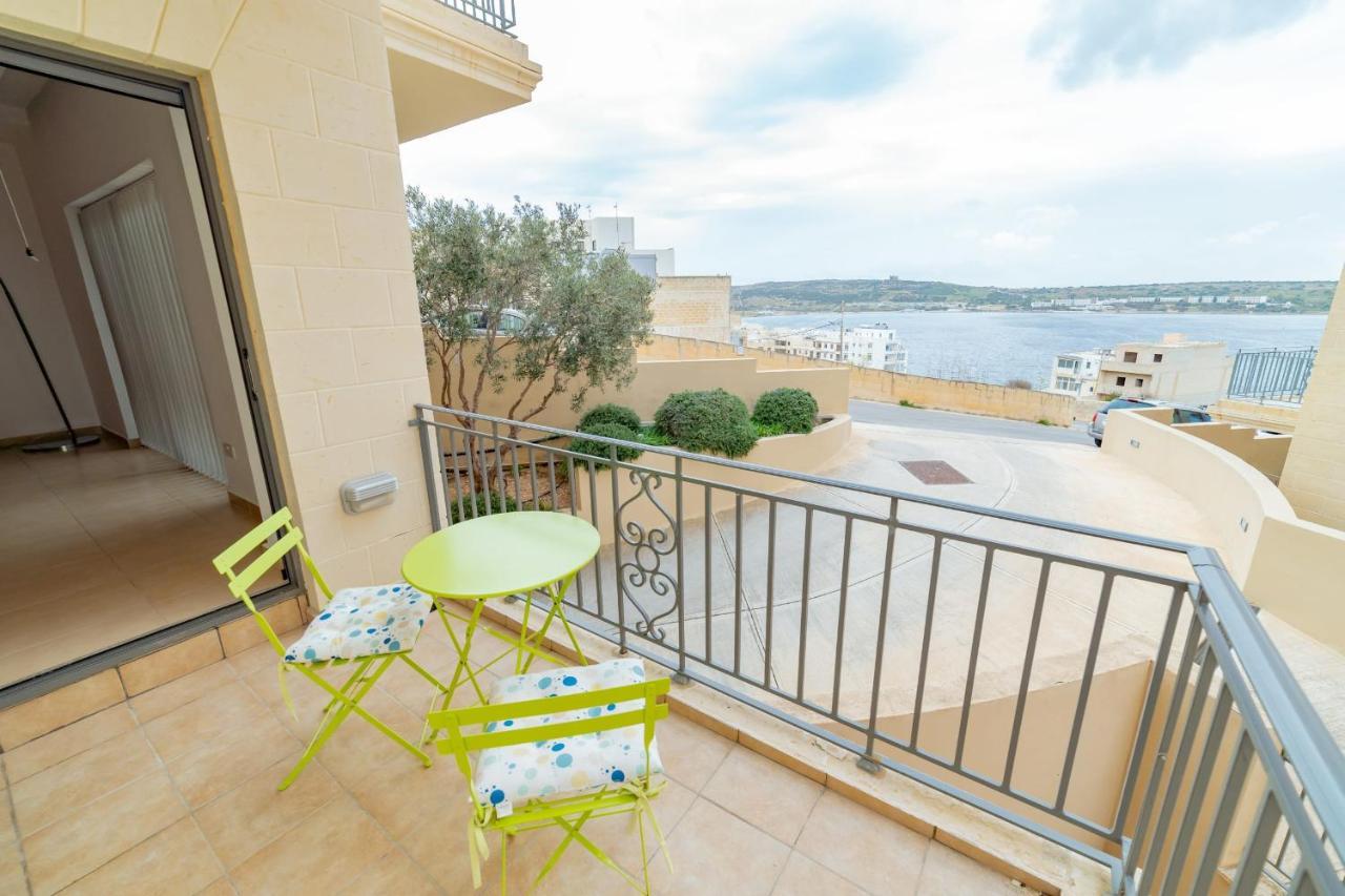 Luxury Seaview & Pool-hosted By Sweetstay * Mellieħa